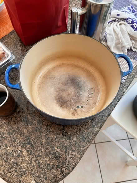 Photo of free LeCreuset pot, chipped enamel (Dobbs Ferry NY) #4