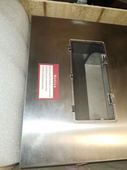 Photo of free VEVOR Particle Filling Machine (L8E) #2