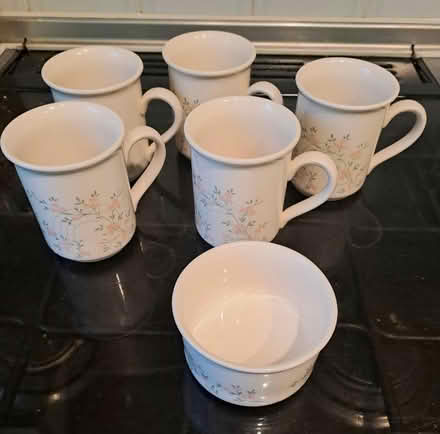 Photo of free Crockery (Midsomer Norton (BA3)) #3
