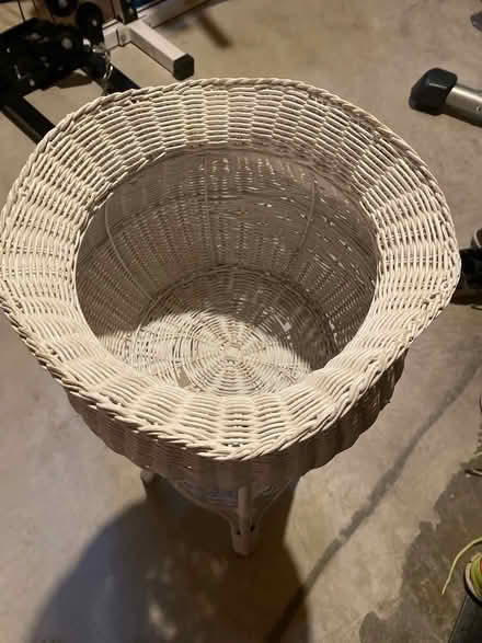 Photo of free Wicker basket/stand (Winston Churchill/collegeway) #2