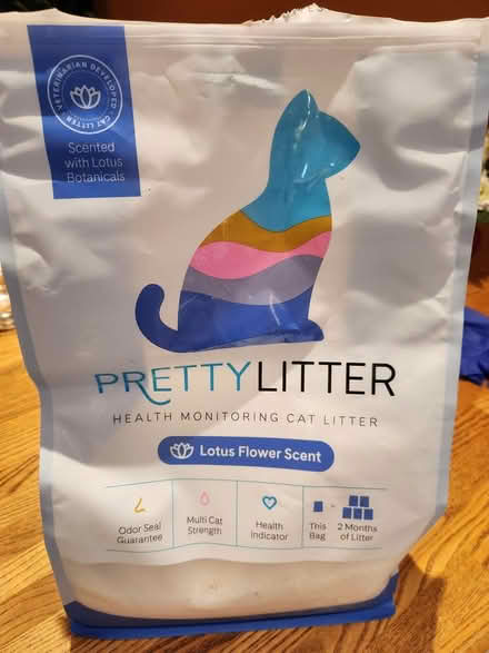 Photo of free PrettyLitter (Bowie) #1