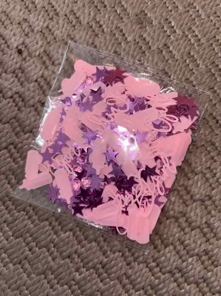 Photo of free Baby shower: girl confetti (Hemel Hempstead HP2) #1