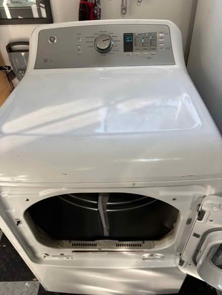 Photo of free Washer and dryer (Belding Woods District) #4
