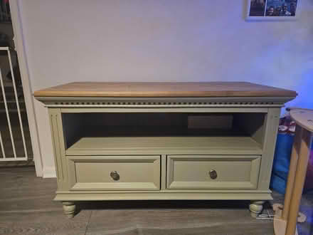 Photo of free TV stand with storage (Totternhoe LU6) #1
