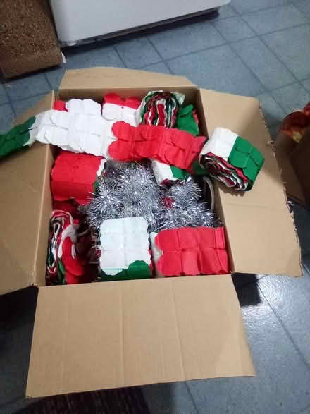 Photo of free Miscellaneous Xmas Decor - Garlands (Manor Park - Rockcliffe Park) #2