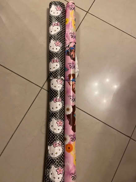 Photo of free Wrapping paper (Sheddingdean RH15) #1