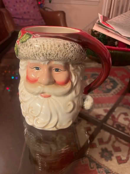 Photo of free christmas Santa mug (Chevy Chase DC) #1