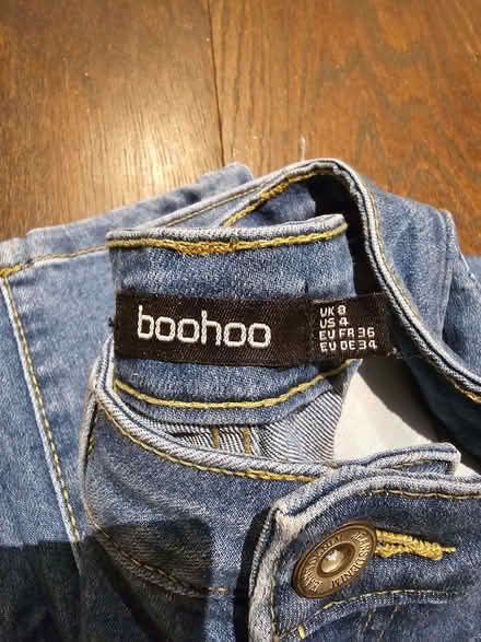 Photo of free Size 8 jeans (Lower Morden SM3) #4