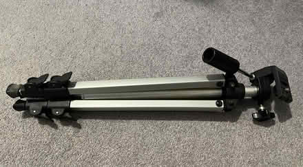 Photo of free Tripod (Gyle EH12) #2