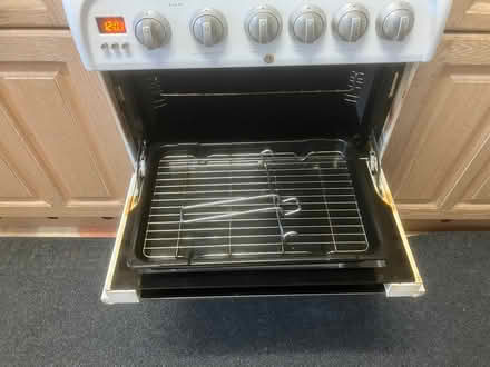 Photo of free gas cooker (Henleaze BS9) #3