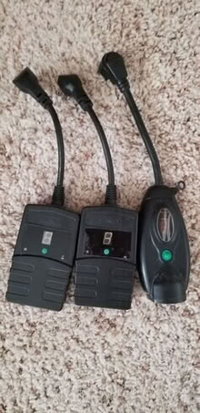 Photo of free 3 Photoelectric switches/timers for outdoor holiday lights #1