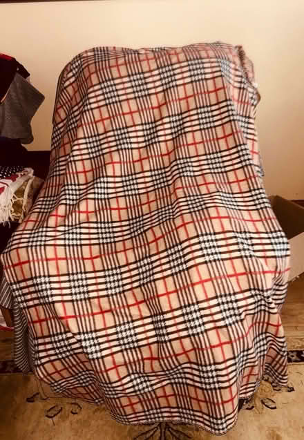 Photo of free Blanket/throw (Thornton Heath CR4) #1