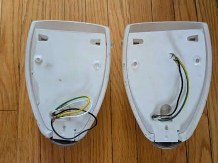 Photo of free Frosted glass sconces (Bloor St W & South Kingsway) #2