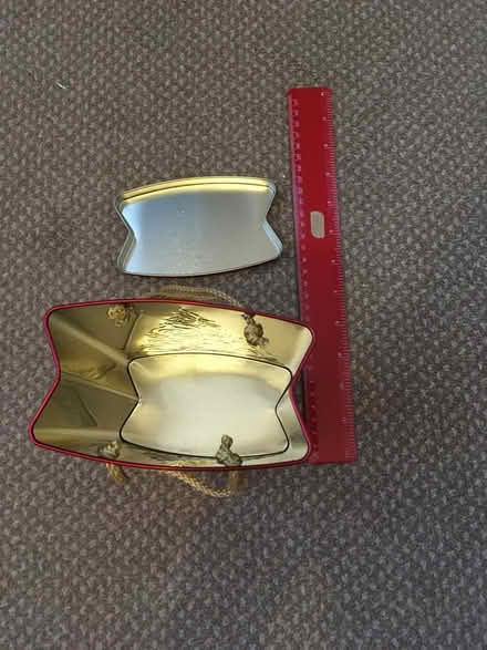 Photo of free Festive tin (Stotfold) #4