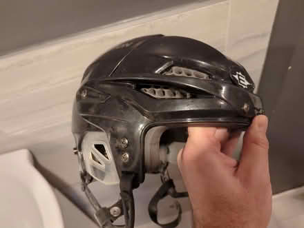 Photo of free large Easton hockey helmet (Little Italy) #2