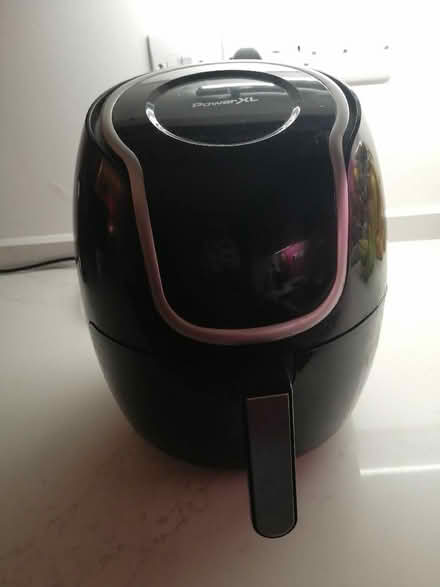 Photo of free Well used air fryer (Raby CH63) #1