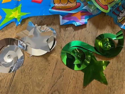 Photo of free Birthday / Christmas party stuff (Kentish Town NW5) #3