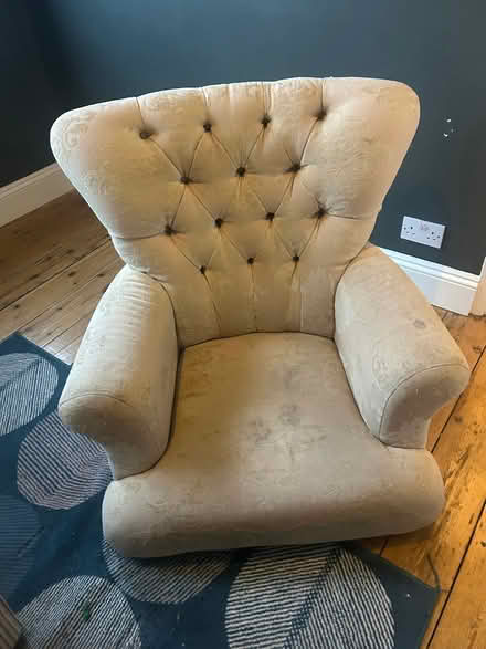 Photo of free Oversized single chair (Fiveways BN1) #1