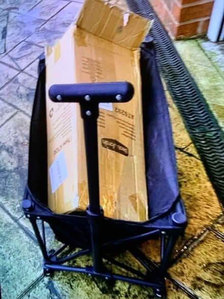 Photo of free Beau jardin medium camping trolley (Leasowe CH45) #1