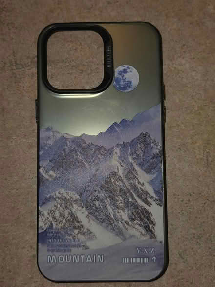 Photo of free IPhone case (Central / 86th) #1