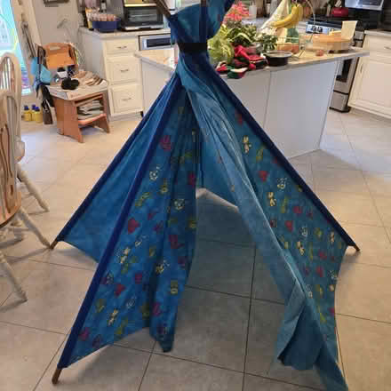 Photo of free Kid's Teepee (Cloverhill 3) #2