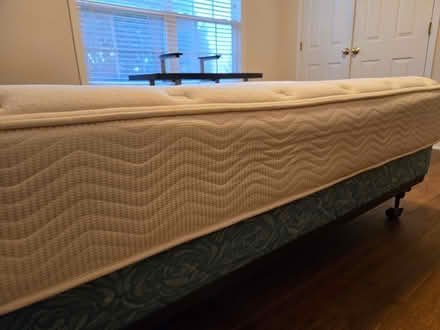 Photo of free Full size bed give away (Johns Creek) #1