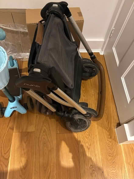 Photo of free Nuna pram (W13 ealing) #3