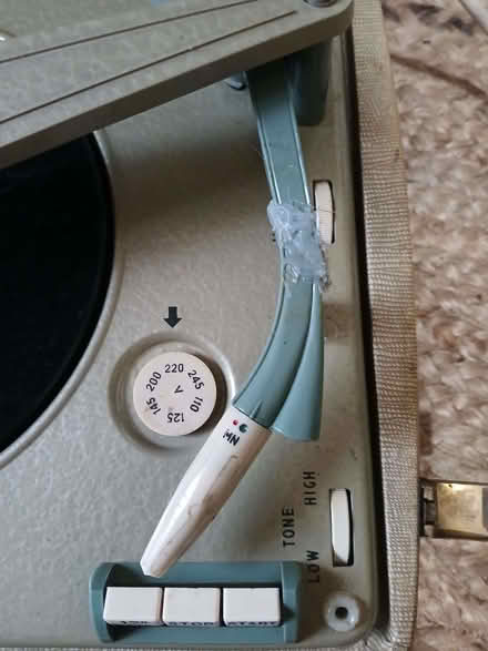 Photo of free old record player (Wigginton OX15) #3