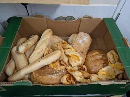 Photo of free Lots of bread and carrots (E14 Isle of Dogs) #3