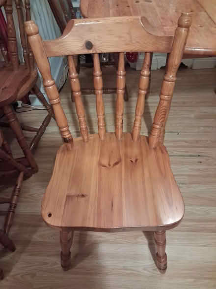 Photo of free Round Pine Dining Table & 6 Chairs (Pitsea SS13) #3