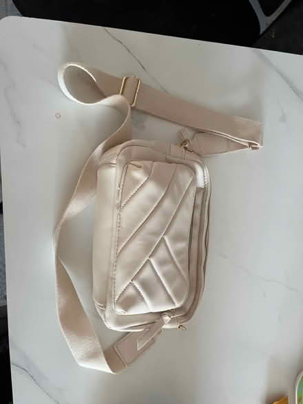Photo of free Primark bag (TW7) #1