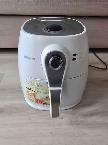 Photo of free Air fryer (West Drayton UB7) #1