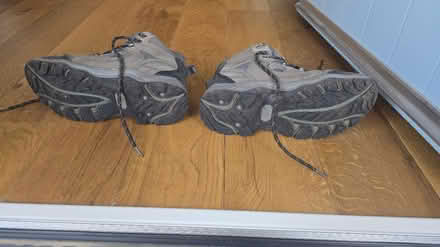 Photo of free Mountain warehouse walking boots s8 (Streetly B74) #3