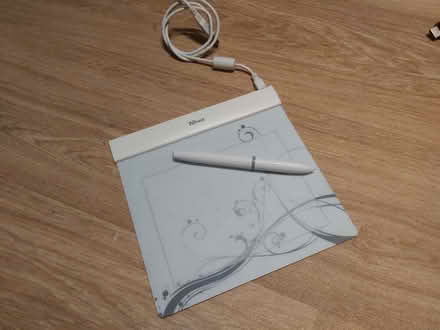 Photo of free IT stuffs (Carterton OX18) #4