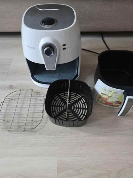 Photo of free Air fryer (West Drayton UB7) #2