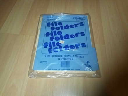 Photo of free folders, notebooks, bubble mailer #2