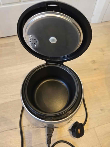 Photo of free Rice Cooker (Hertford, SG14) #3