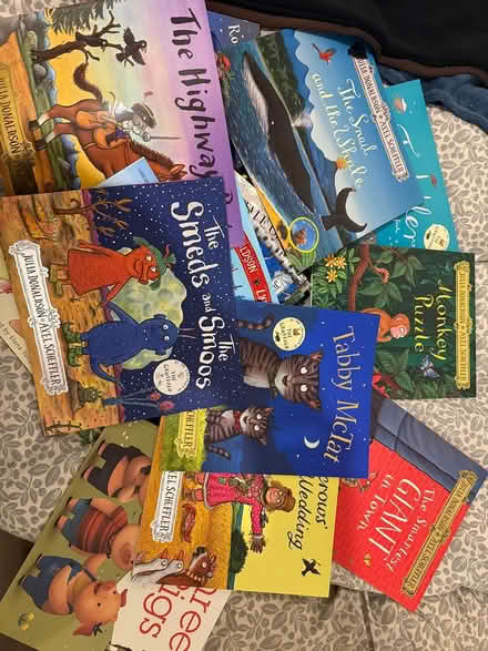 Photo of free Loads of children’s books (Carshalton) #1