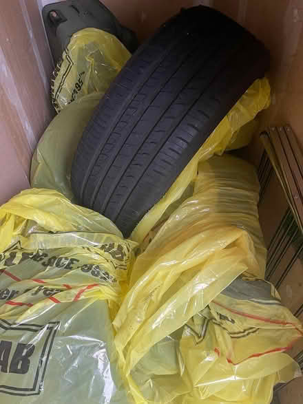 Photo of free 4 Tires - prev Nissan Rogue Sport (Lynnwood, WA) #3