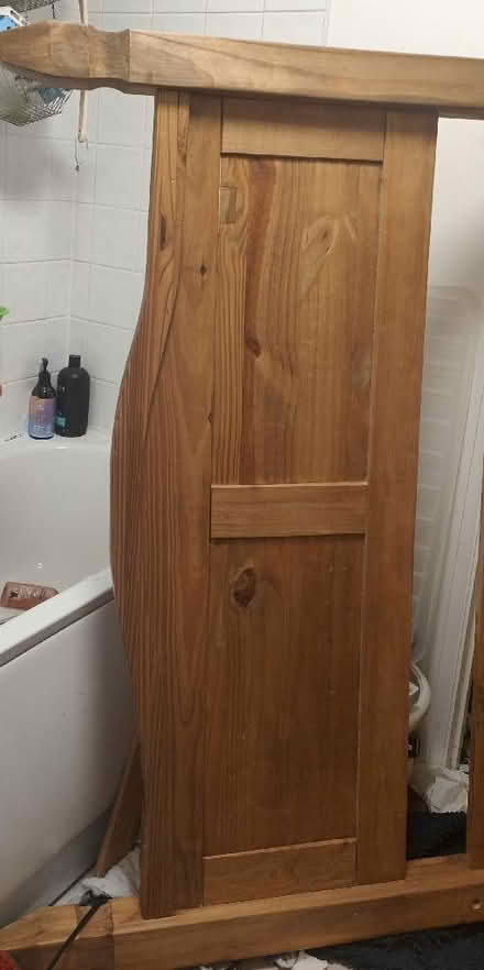 Photo of free BA4 Beautiful hard wood double bed (Evercreech BA4) #4