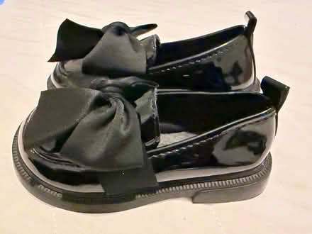 Photo of free Girls shoes (Ashburton SE25) #3