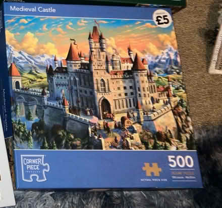 Photo of free Medieval Castle 500pc Puzzle (BA2) #1