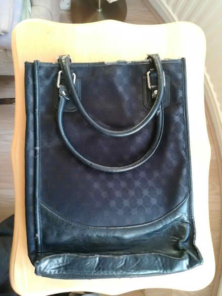Photo of free Handbag (Sutton SM2) #2