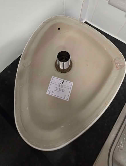 Photo of free Counter basin (TW18) #3