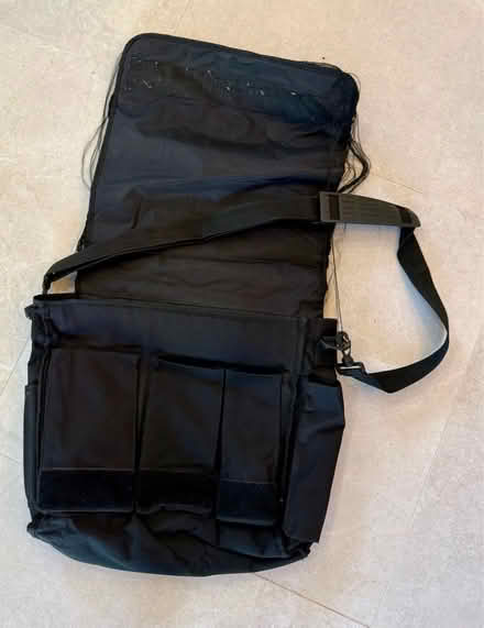 Photo of free 🧳 Satchel bag (Chipping Barnet EN5) #2