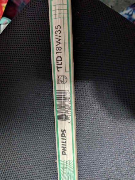 Photo of free Fluorescence Bulb (Netherley L27) #1