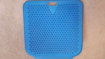 Photo of free Inflatable Massaging Lumbar Support Wedge (Northwood HA6) #1