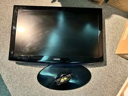 Photo of free Television (Wakefield WF1) #1