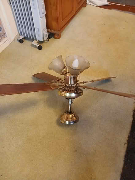 Photo of free Ceiling light with reversible fan (Blakenall WS3) #3