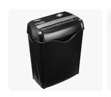 Photo of Cross cut shredder (CH63) #1